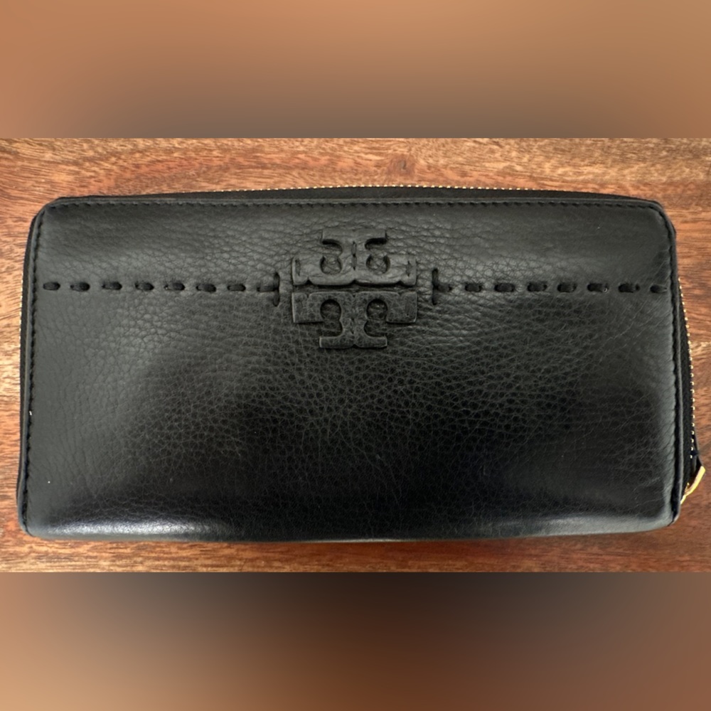 Tory Burch Leather Wallet Continental - Multi Gusset